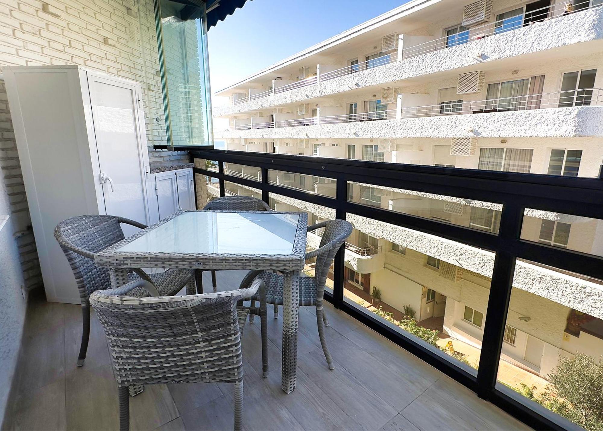 Skol 350. Great 2 Bedroom Apartment In Skol Marbella Eksteriør billede